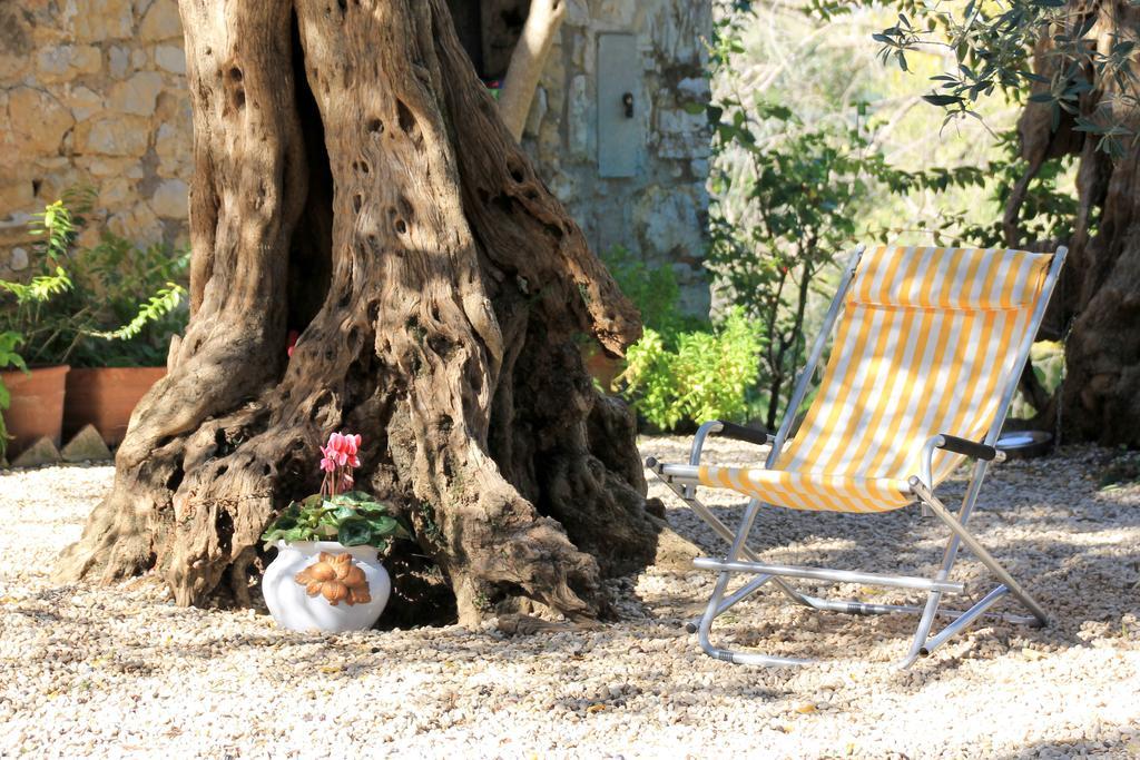 B&B Colle Perrini Country House Casperia Bagian luar foto